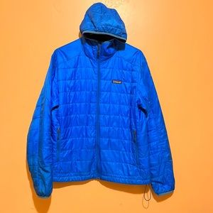 Mens blue Patagonia puffer hooded jacket Medium